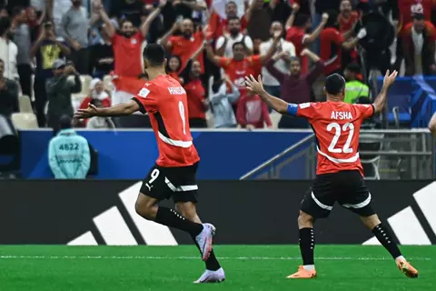  أفشة ومروان حمدي يهددان عرش حسام حسن في كأس العرب